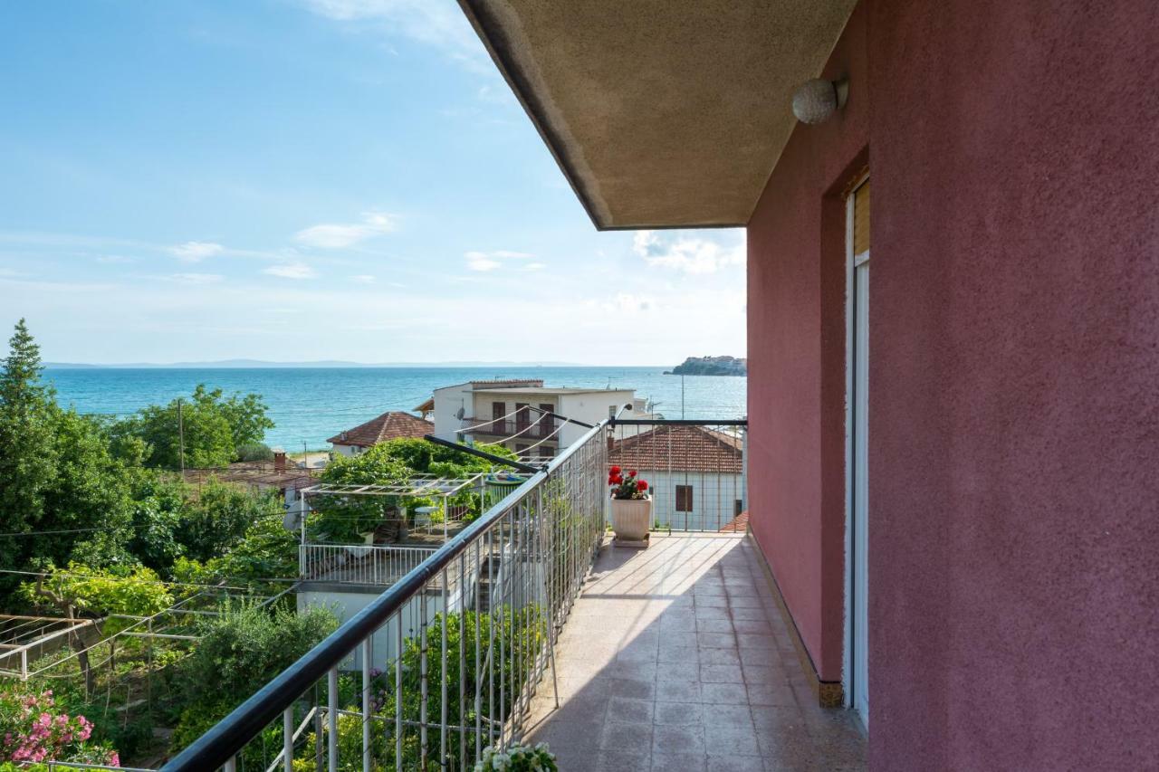 Apartments Pericic Podstrana Exterior foto
