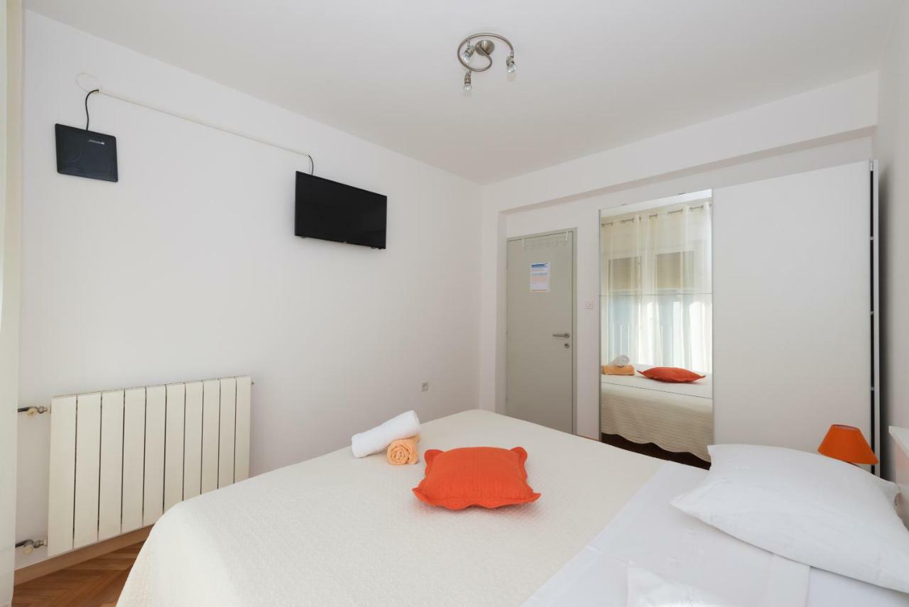 Apartments Pericic Podstrana Exterior foto